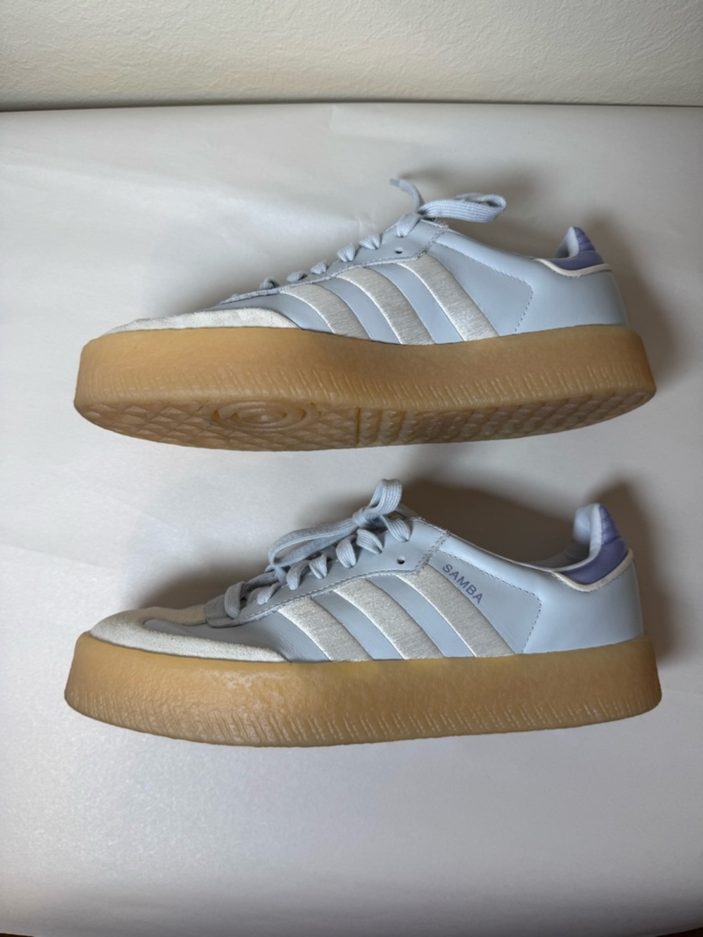 Adidas Sambae W in the "Halo Blue/Off‎ White/Blue Spark Metallic - Picture 4 of 8